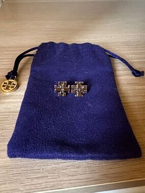 Tory Burch Gold Logo Stud Earrings with Navy Suede Pouch